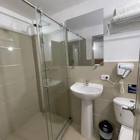 Hs-t Triple Con Wifi, Piscina Y Aire Acondicionado * Cartagena