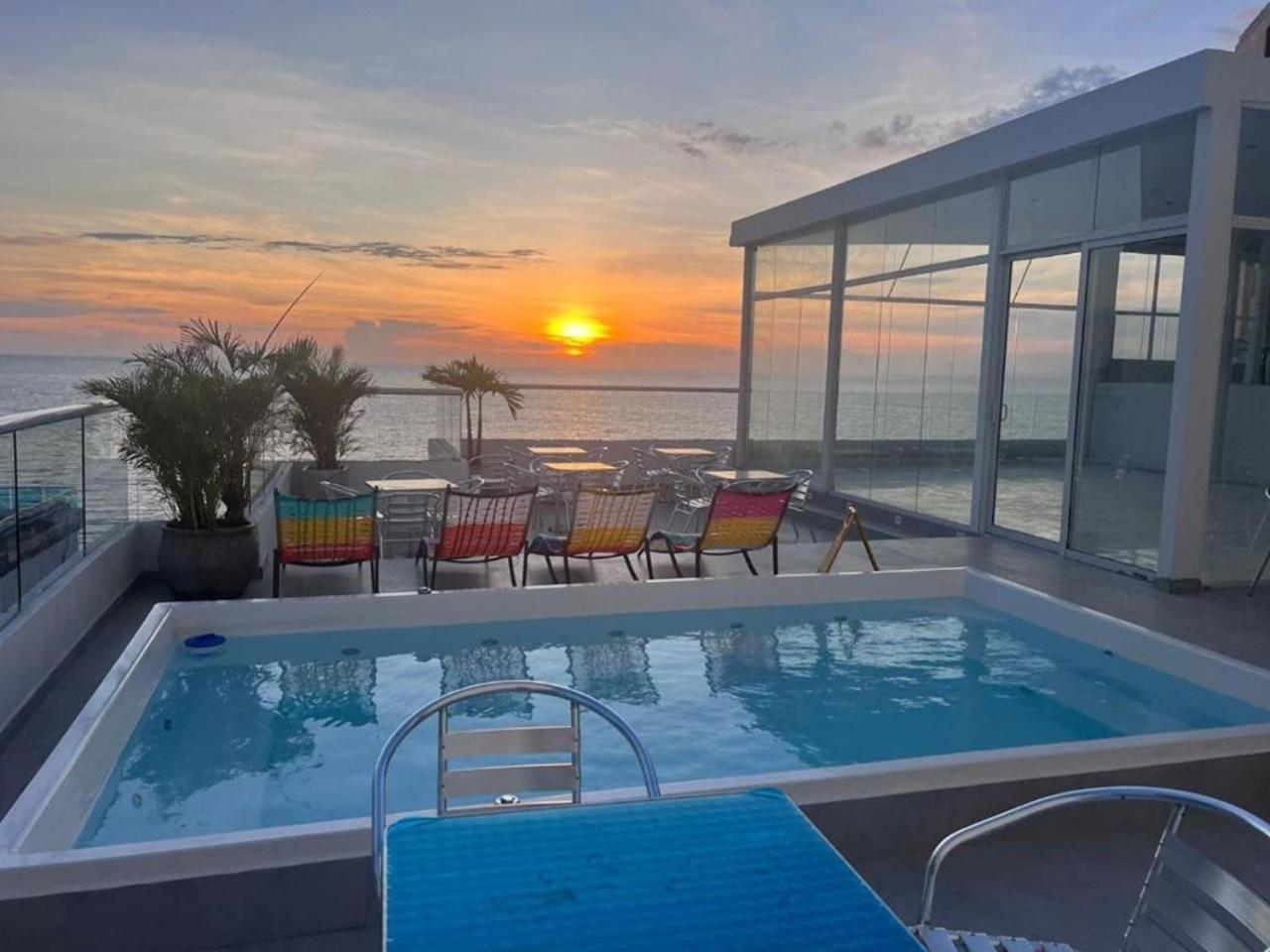 Hs-t Triple Con Wifi, Piscina Y Aire Acondicionado Cartagena